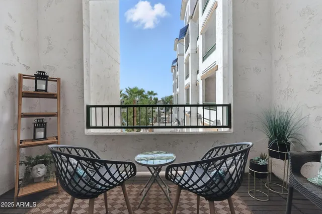 $369,950 | 2511 West Queen Creek Road, Unit 205, Chandler, AZ 85248