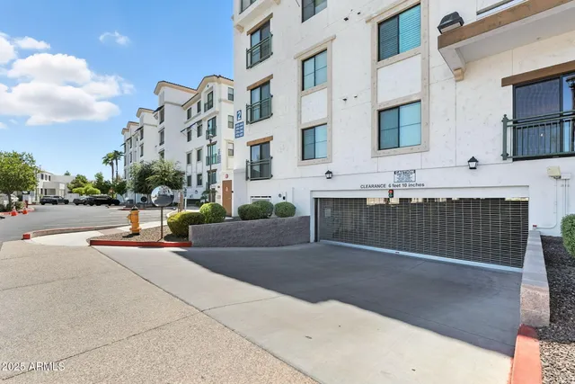 $369,950 | 2511 West Queen Creek Road, Unit 205, Chandler, AZ 85248