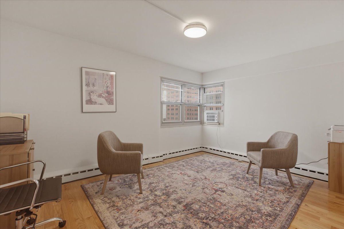 5630 North Sheridan Road, Unit S307 Chicago, IL 60660 - Photo 9 of 11