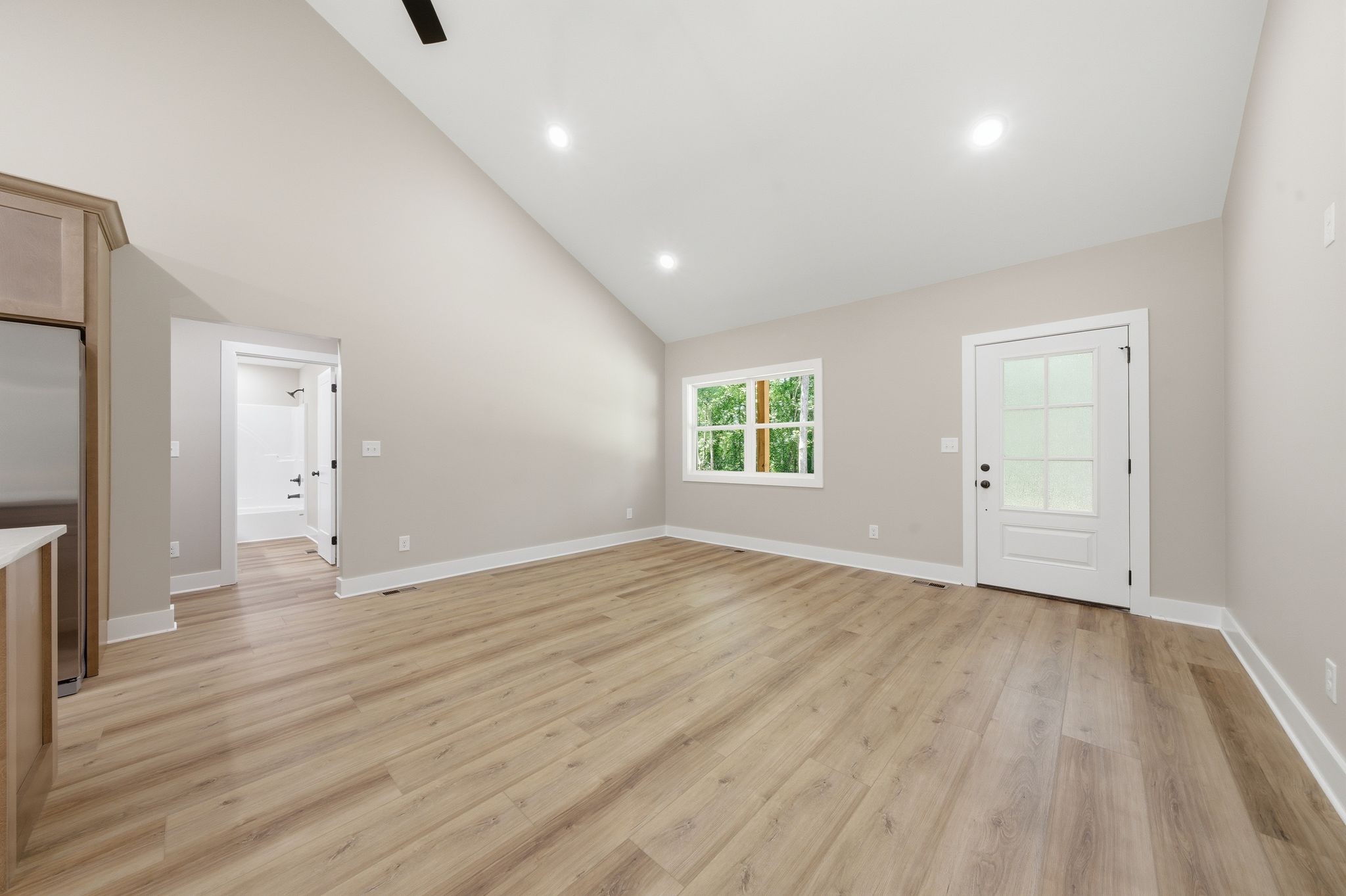 700 Hillcrest Road Waverly, TN 37185 - Photo 5 of 32