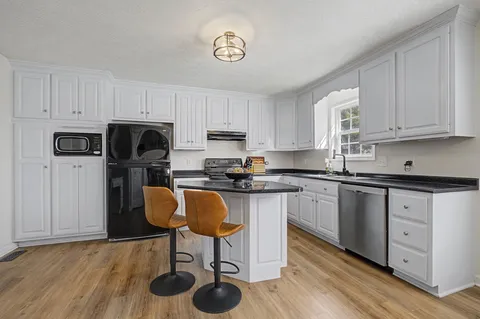 $400,000 | 160 Putter Point Drive, Gallatin, TN 37066