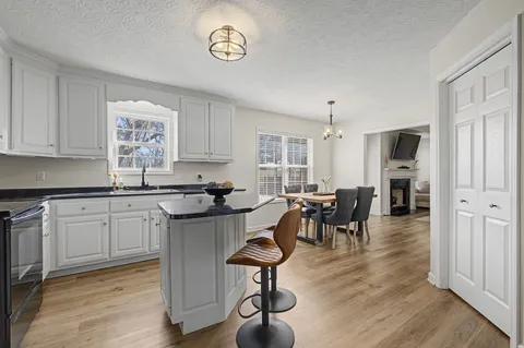 $400,000 | 160 Putter Point Drive, Gallatin, TN 37066