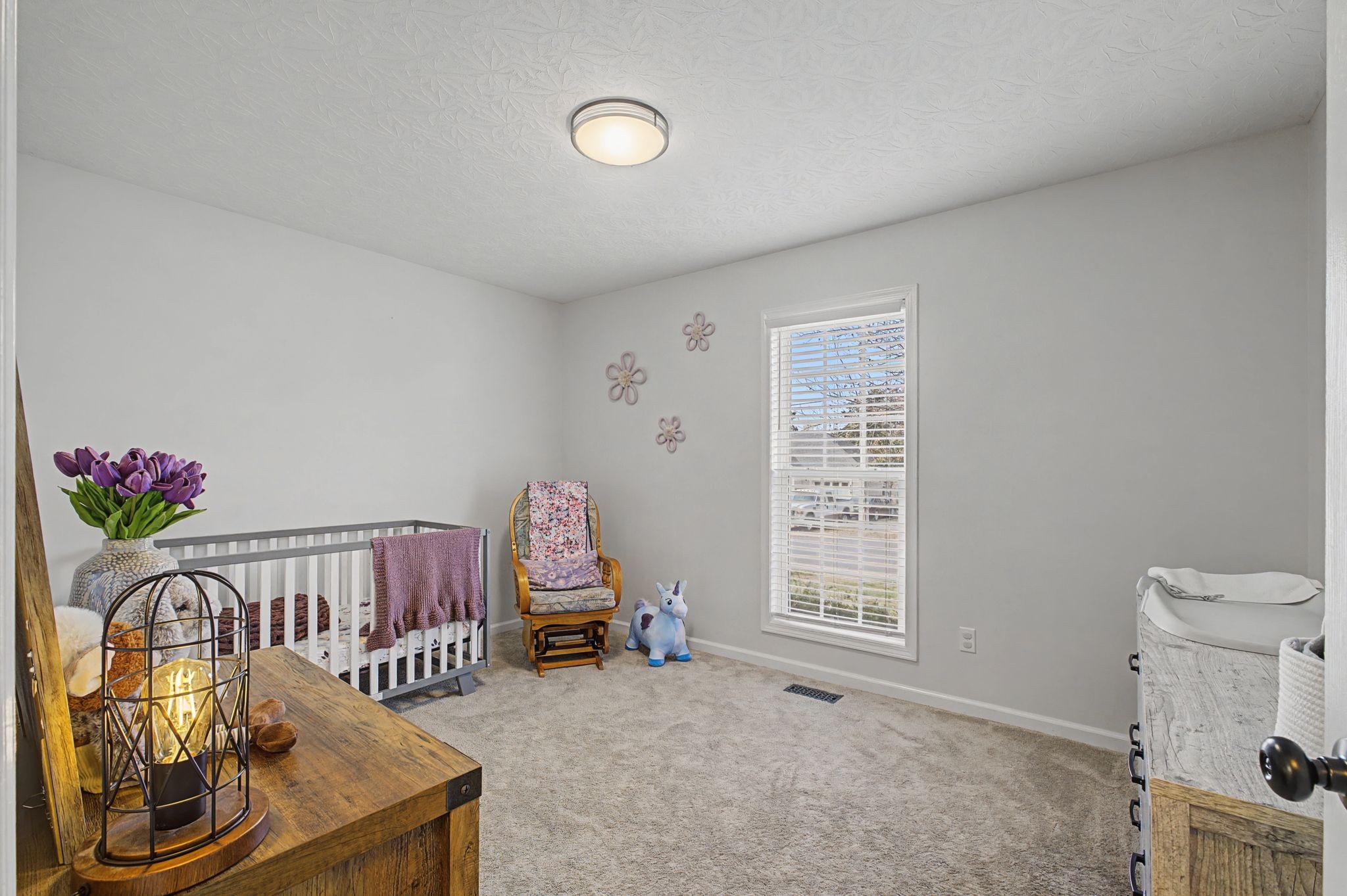 160 Putter Point Drive Gallatin, TN 37066 - Photo 26 of 35 a view of a livingroom with furniture