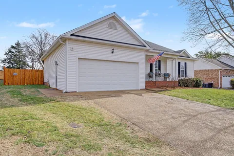 $400,000 | 160 Putter Point Drive, Gallatin, TN 37066