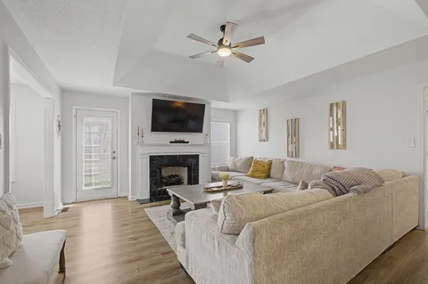 $400,000 | 160 Putter Point Drive, Gallatin, TN 37066