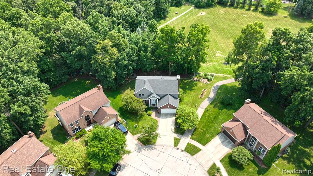 1271 Arms Court Rochester Hills, MI 48307 - Photo 60 of 71