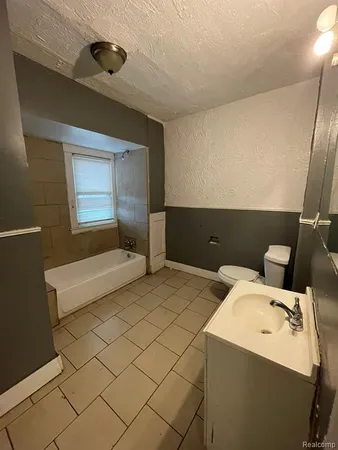 $79,000 | 5640 Underwood Avenue, Detroit, MI 48204