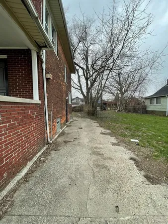 $79,000 | 5640 Underwood Avenue, Detroit, MI 48204