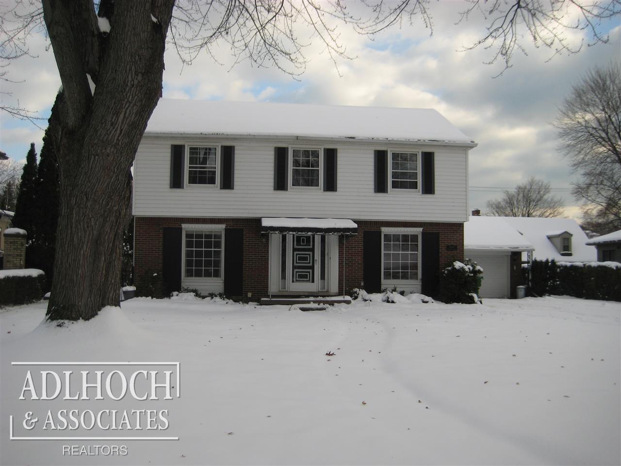 1320 Buckingham Road Grosse Pointe Park, MI 48230 - Photo 1 of 1