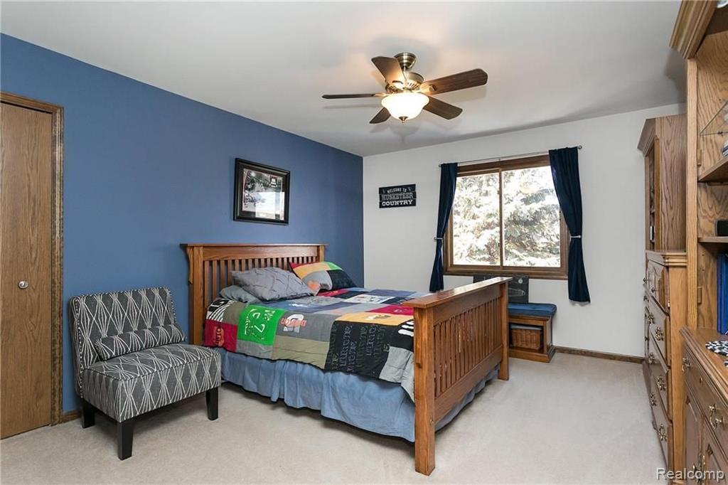 997 Norcross Drive Rochester Hills, MI 48307 - Photo 30 of 45