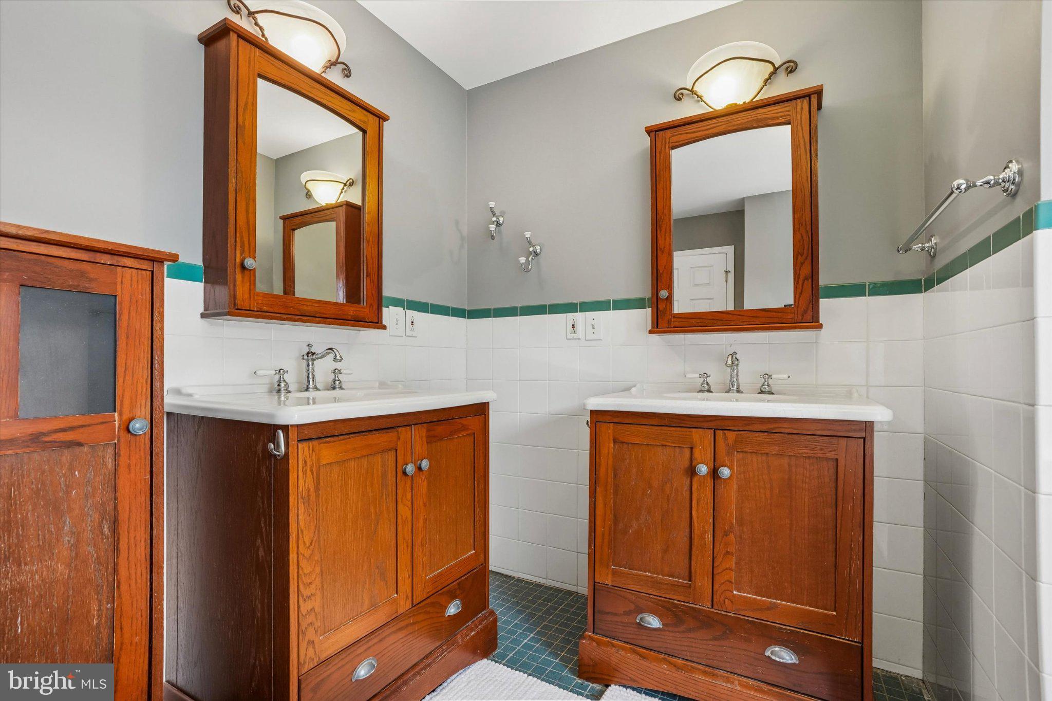 1103 Coventry Road Cheltenham, PA 19012 - Photo 31 of 50 Gallery Image 31