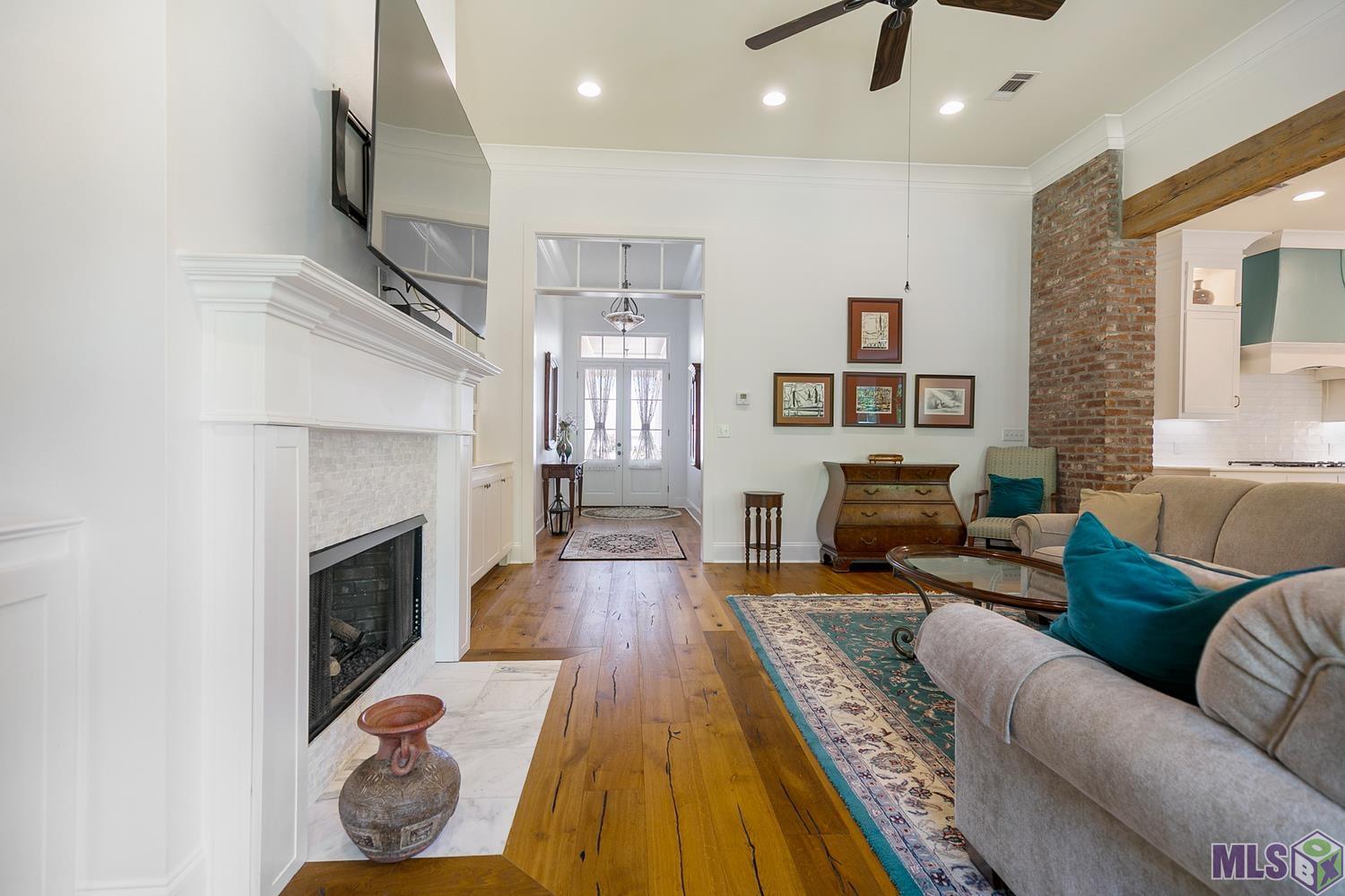 2044 Sugar Cane Baton Rouge, LA 70810 - Photo 6 of 22