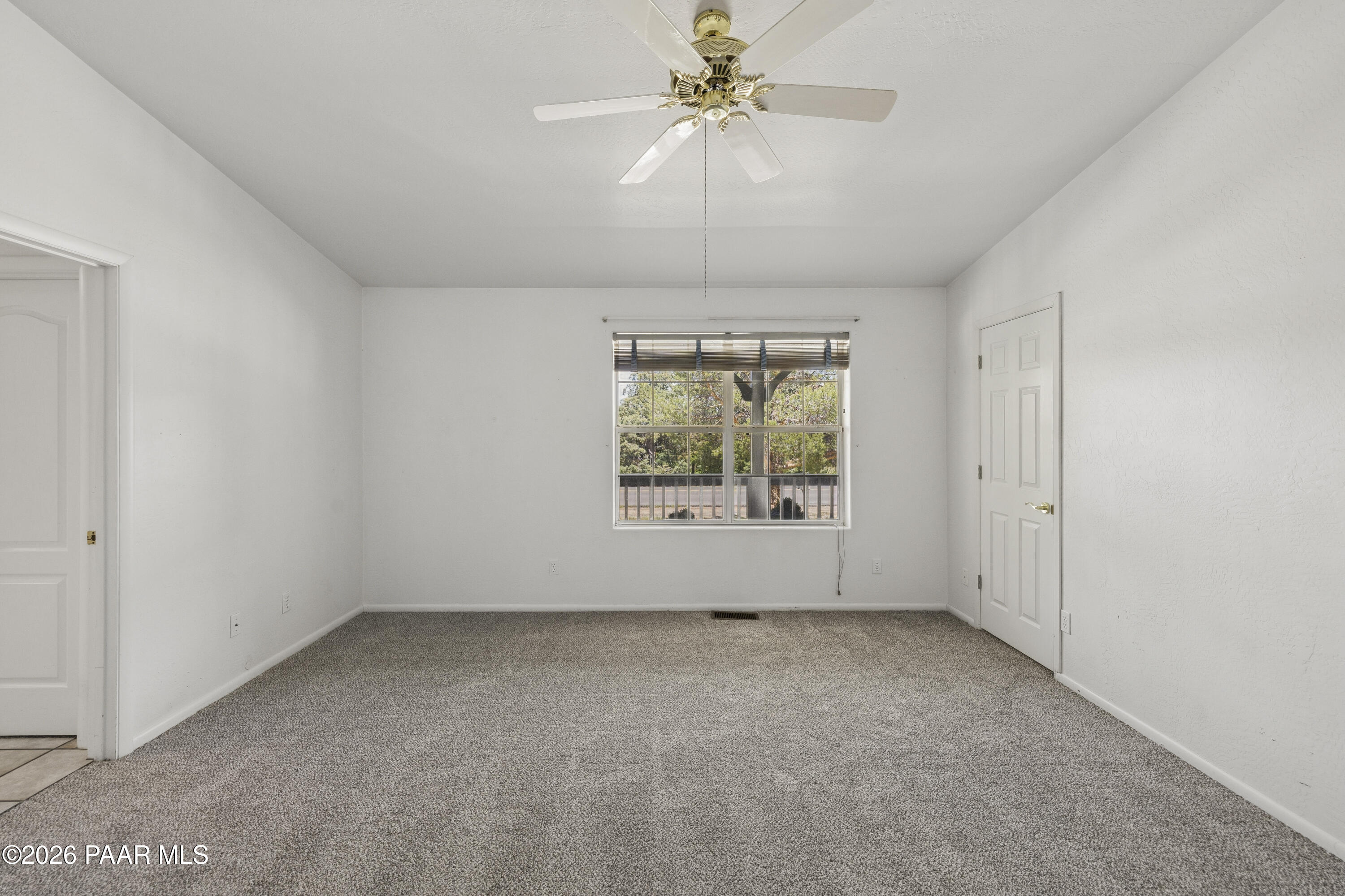 1891 Meadowridge Road Prescott, AZ 86305 - Photo 23 of 50 141-Primary Bedroom