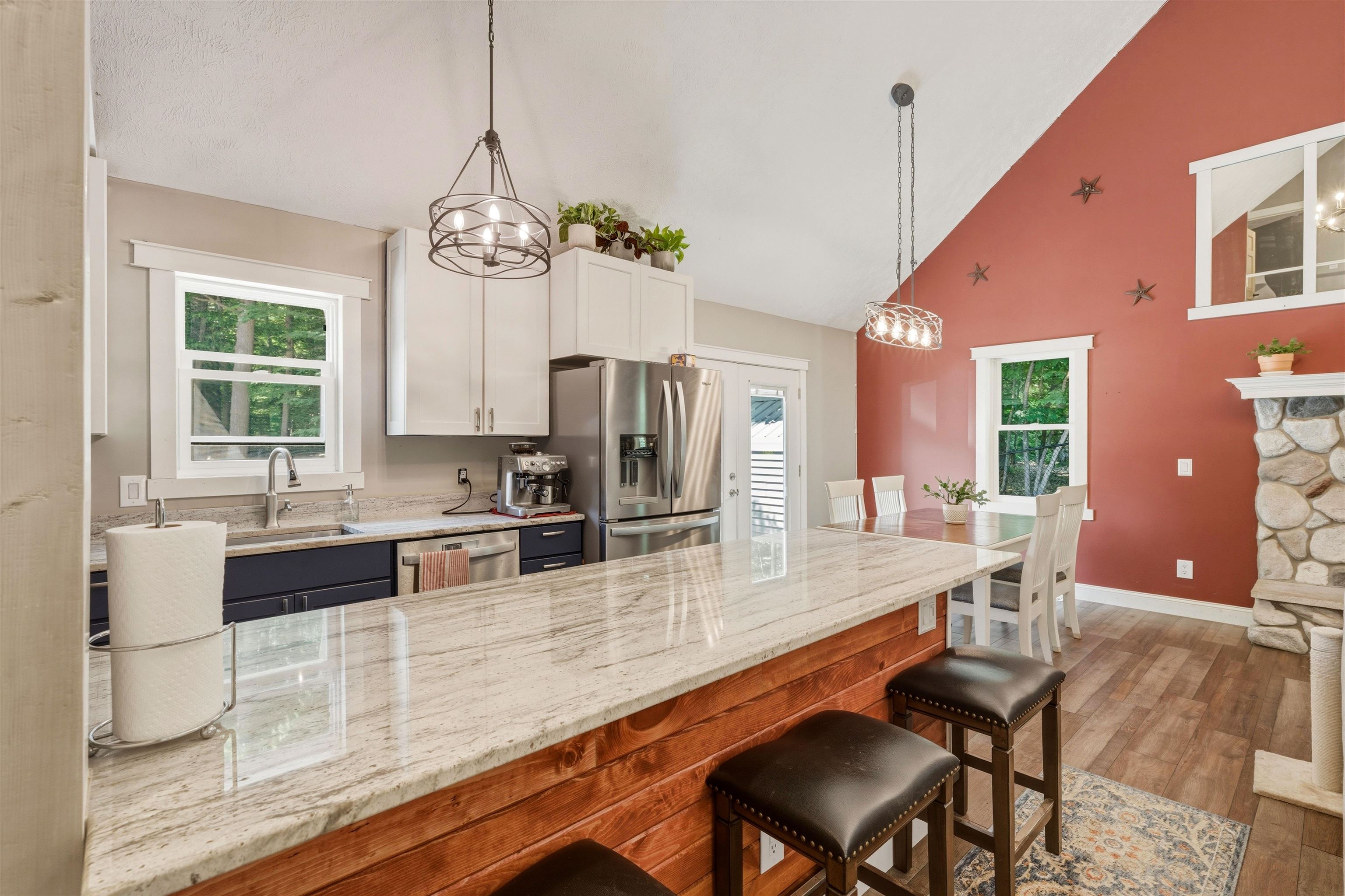 1395 West Long Lake Road Traverse City, MI 49685 - Photo 13 of 60