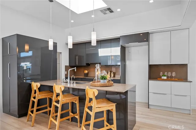 $1,700,000 | 726 West 37th Street, Unit 726728, San Pedro, CA 90731