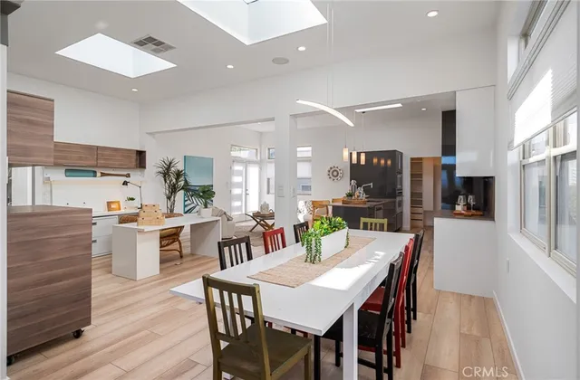 $1,700,000 | 726 West 37th Street, Unit 726728, San Pedro, CA 90731