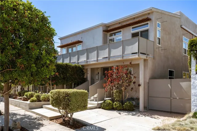 $1,700,000 | 726 West 37th Street, Unit 726728, San Pedro, CA 90731