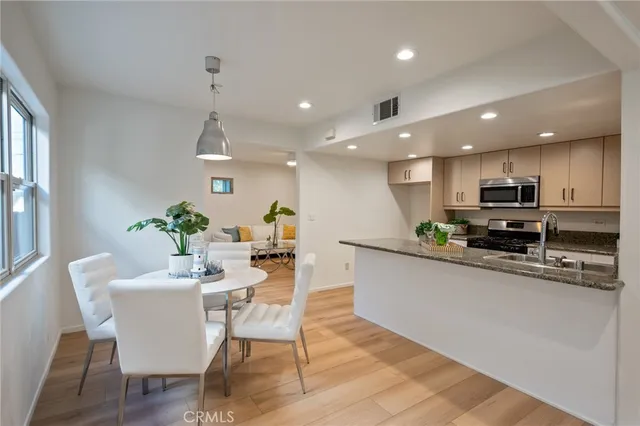 $1,700,000 | 726 West 37th Street, Unit 726728, San Pedro, CA 90731