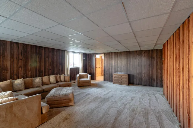 $399,900 | 147 4th Avenue Southeast, Spring Grove, MN 55974