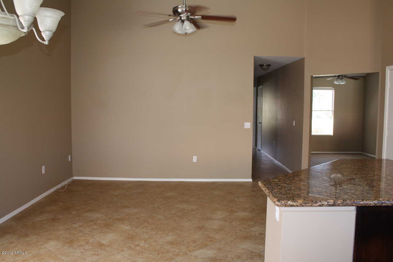 1220 East Mineral Road Gilbert, AZ 85234 - Photo 8 of 15 family room