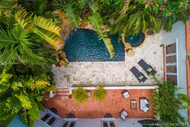 $1,300,000 | 6812 San Vicente Street, Coral Gables, FL 33146