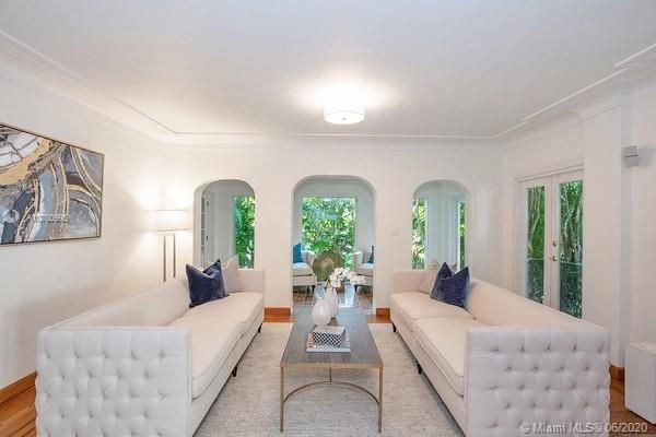 $1,300,000 | 6812 San Vicente Street, Coral Gables, FL 33146