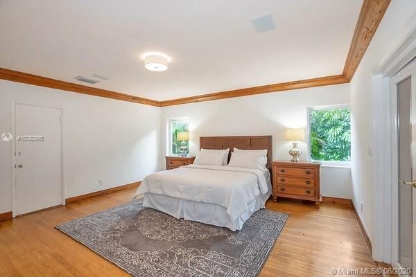 $1,300,000 | 6812 San Vicente Street, Coral Gables, FL 33146