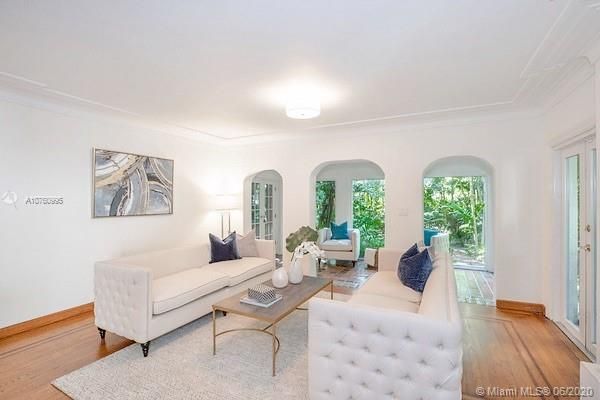 $1,300,000 | 6812 San Vicente Street, Coral Gables, FL 33146