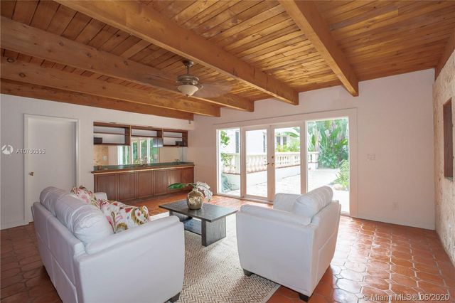 $1,300,000 | 6812 San Vicente Street, Coral Gables, FL 33146