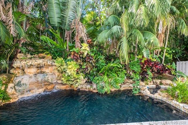 $1,300,000 | 6812 San Vicente Street, Coral Gables, FL 33146