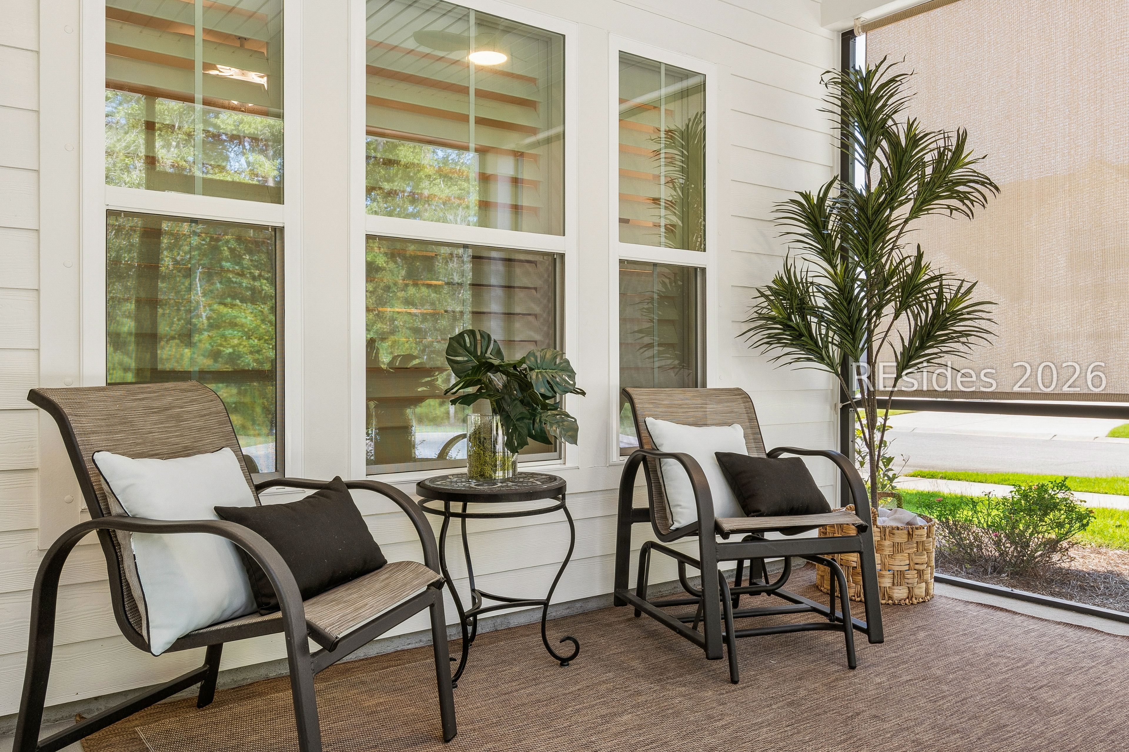 20 Mercer Street Bluffton, SC 29910 - Photo 4 of 52 Front Porch