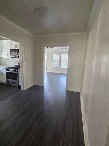 $875 | 114 Canton Street, Unit B 1/2, Houston, TX 77012