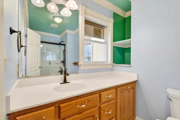 $694,900 | 38 Paradise Lane, Mount Holly, VT 05758