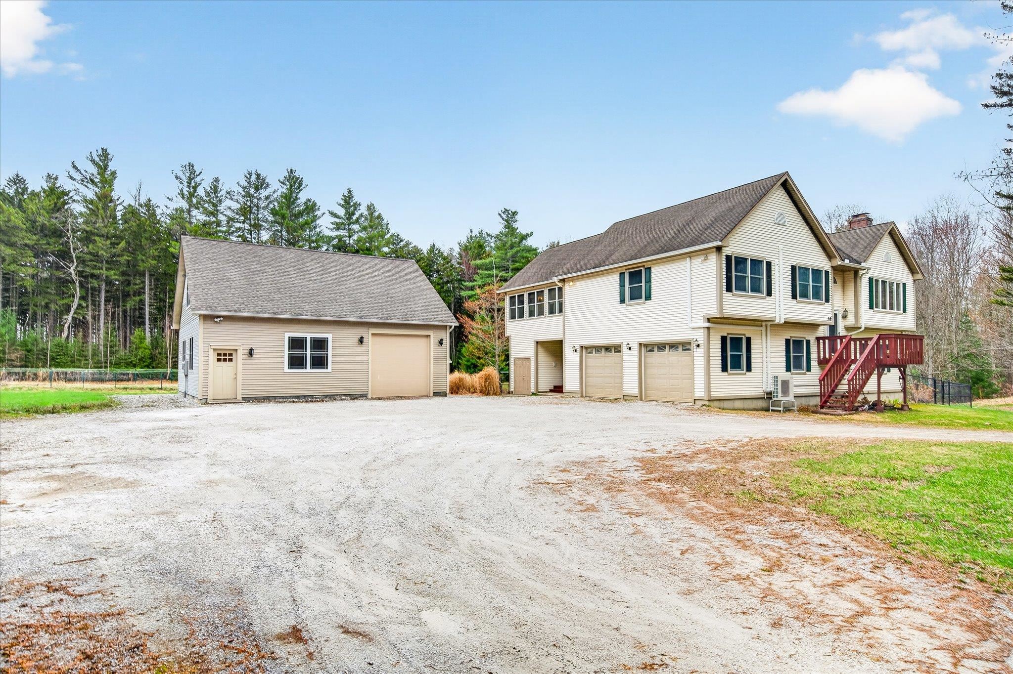 38 Paradise Lane Mount Holly, VT 05758 - Photo 3 of 56