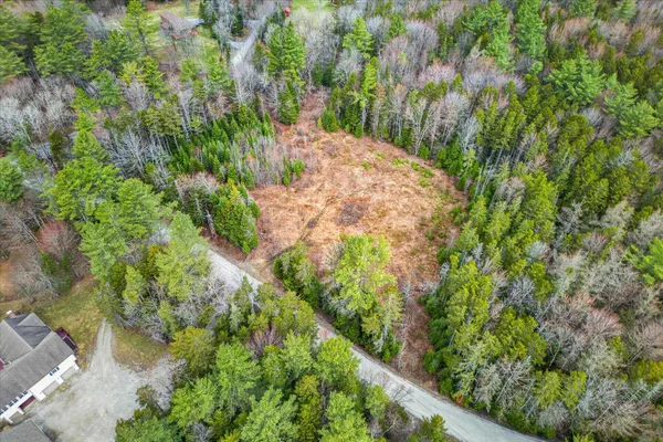 $694,900 | 38 Paradise Lane, Mount Holly, VT 05758