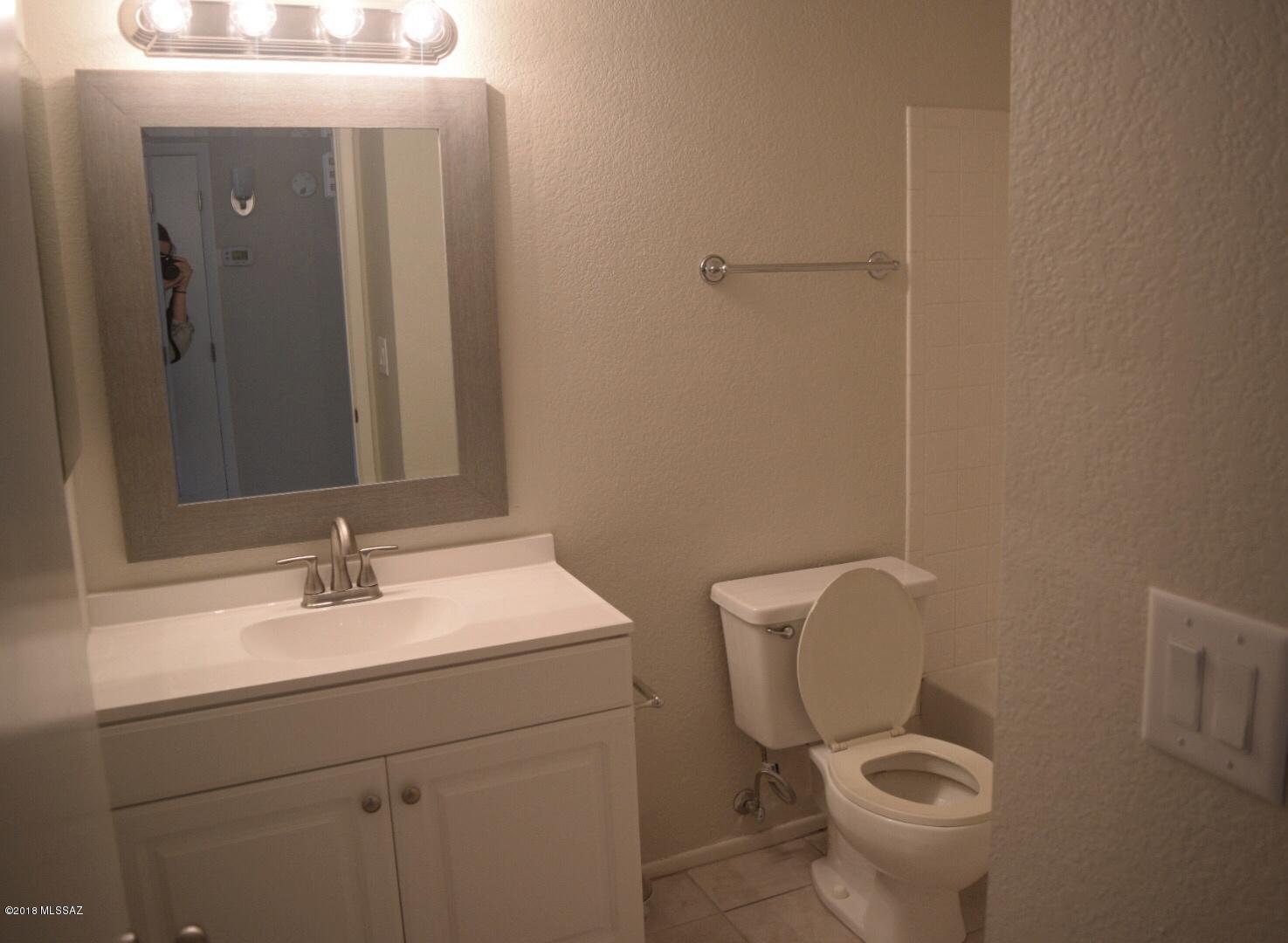 2182 North Pantano Road, Unit 131 Tucson, AZ 85715 - Photo 13 of 32
