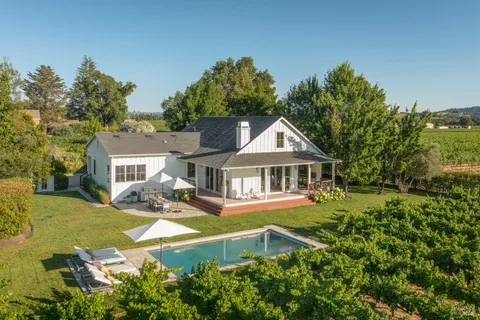 $3,650,000 | 6476 Red Winery Road, Geyserville, CA 95441