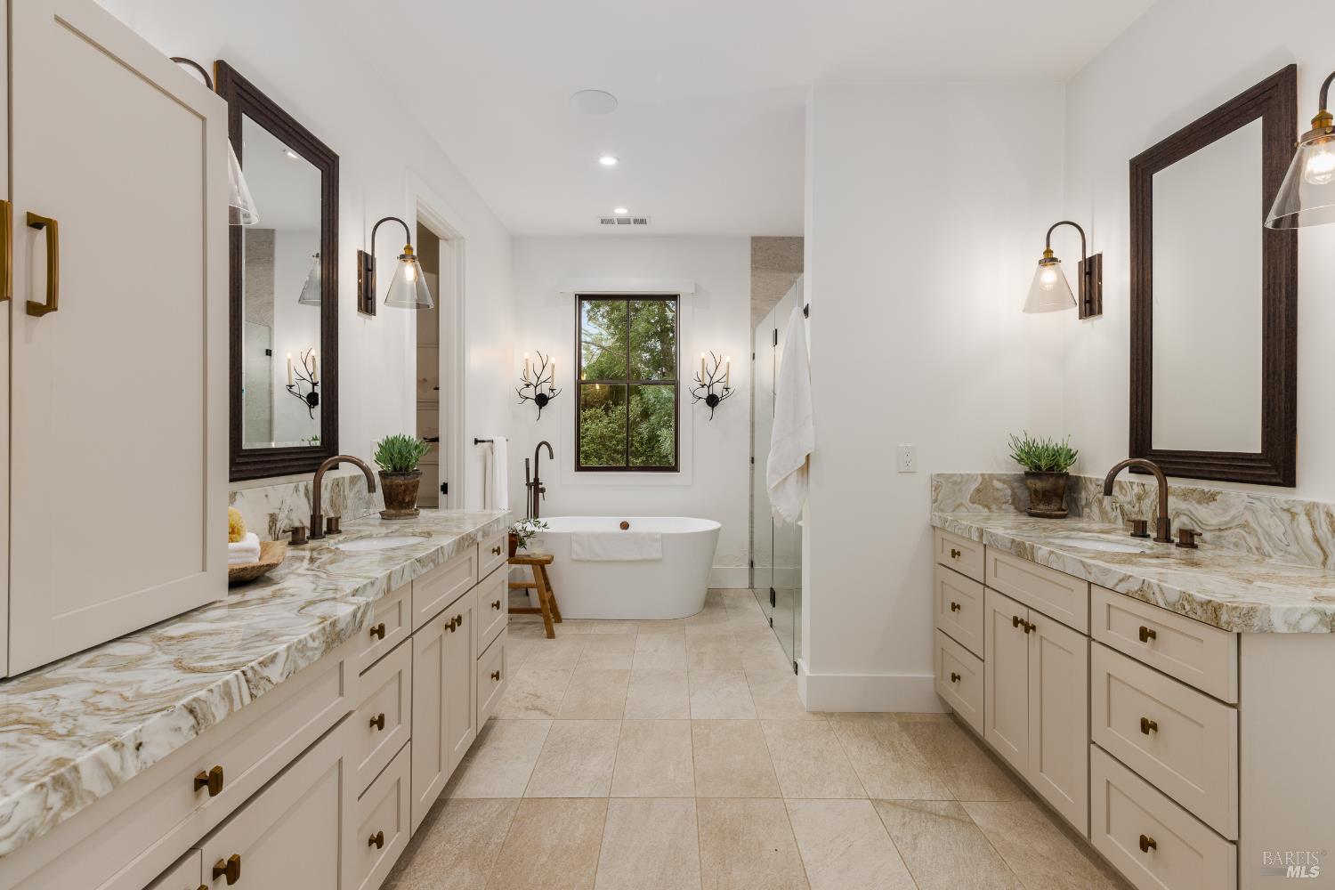 6476 Red Winery Road Geyserville, CA 95441 - Photo 12 of 40