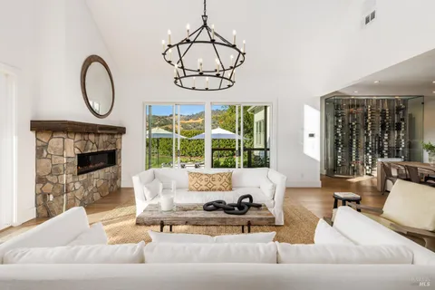 $3,650,000 | 6476 Red Winery Road, Geyserville, CA 95441