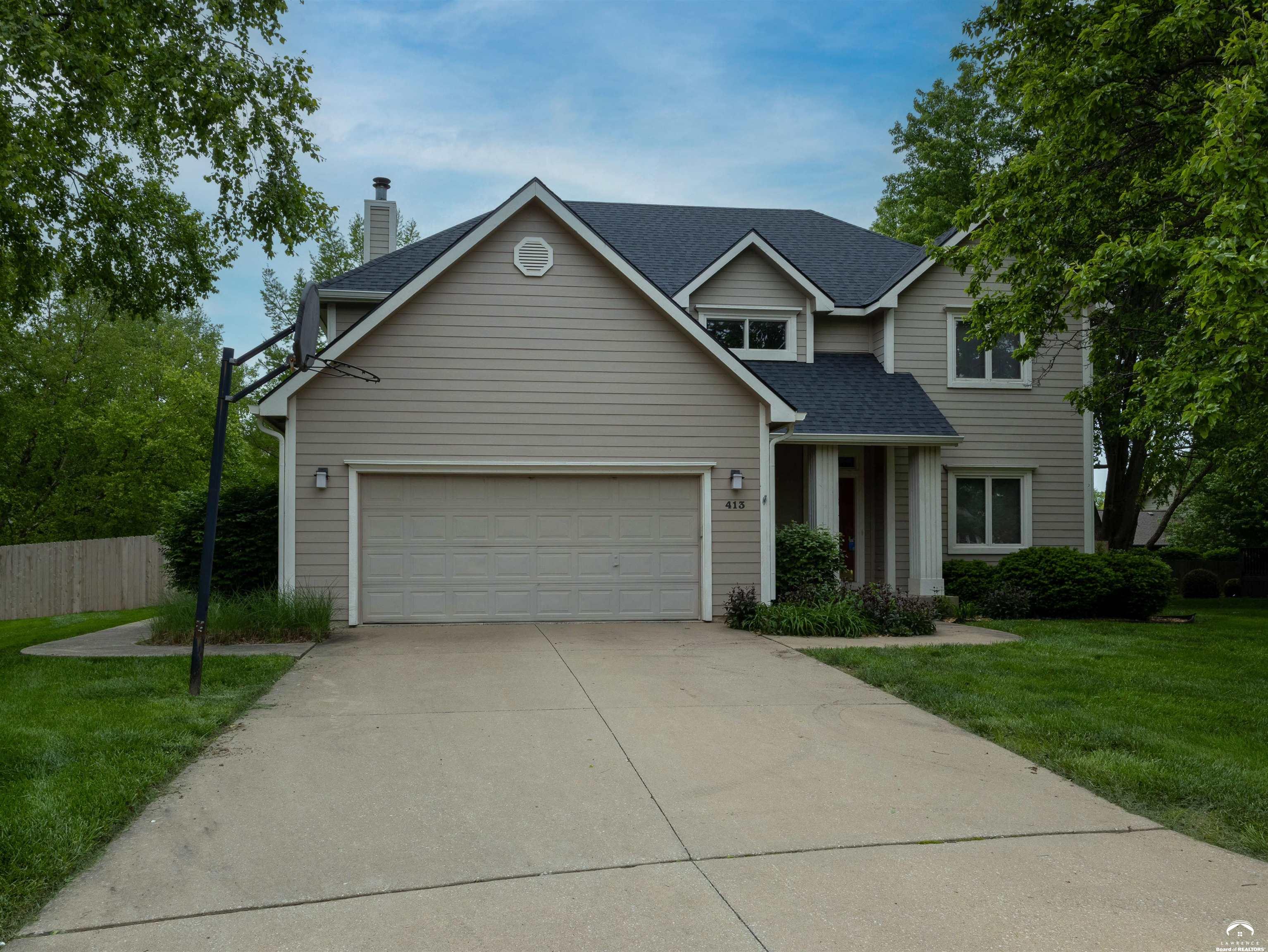 413 Terri Court Lawrence, KS 66049 - Photo 2 of 33