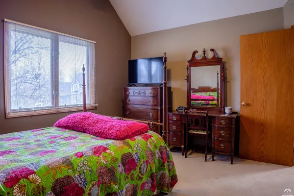 $465,000 | 413 Terri Court, Lawrence, KS 66049