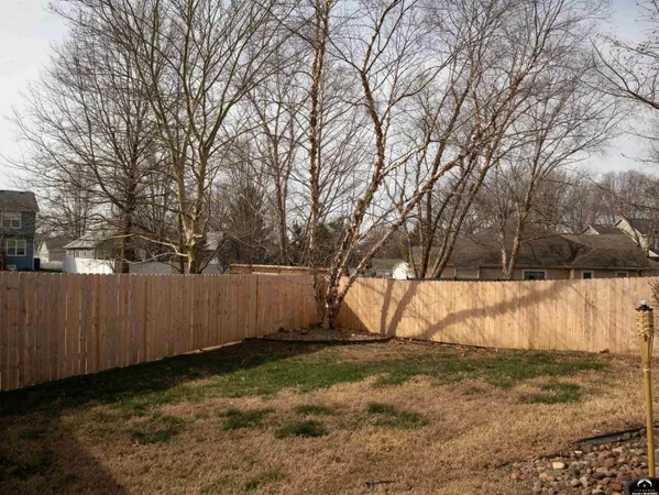 $465,000 | 413 Terri Court, Lawrence, KS 66049