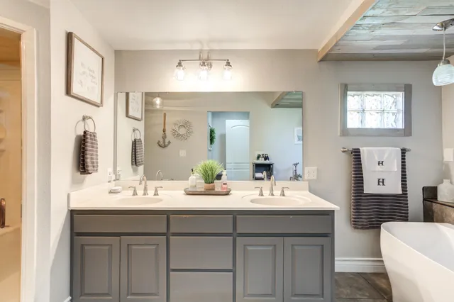 a view of garage and wooden floor