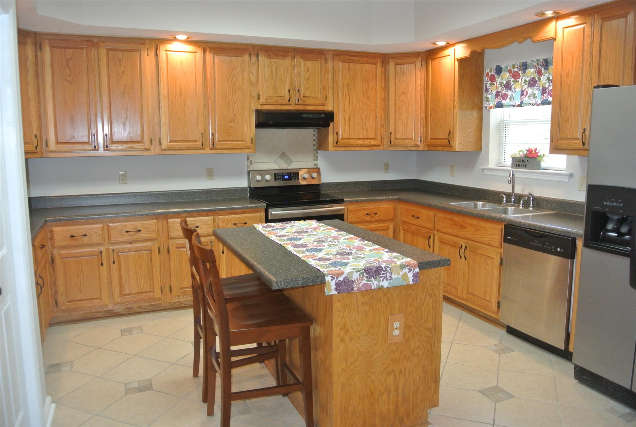 923 Emilee Point Gallatin, TN 37066 - Photo 13 of 30 Center Island for Snacking or Serving