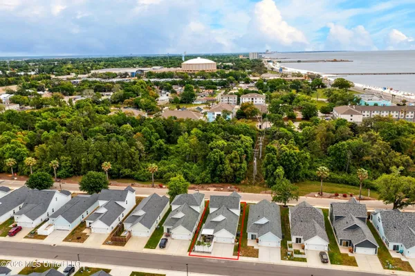 $515,000 | 129 Grande View Drive, Biloxi, MS 39531
