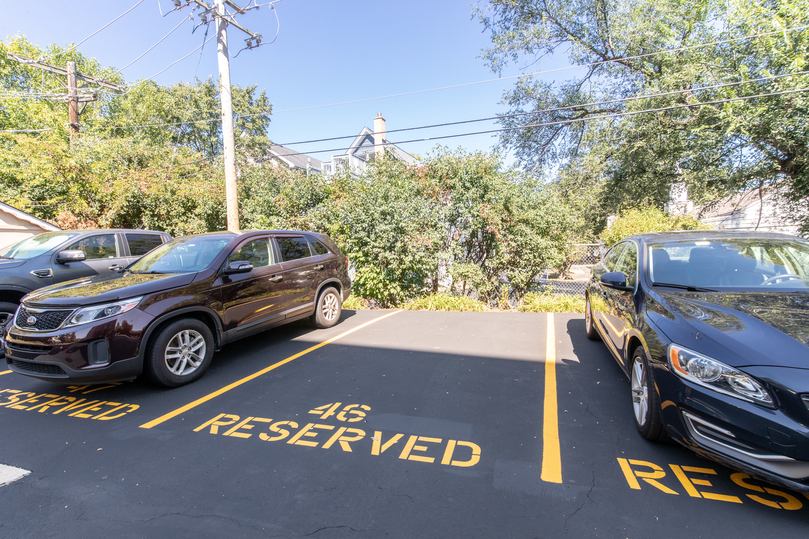 1110 Grove Street, Unit 4H Downers Grove, IL 60515 - Photo 23 of 30 a view of a car in a parking lot