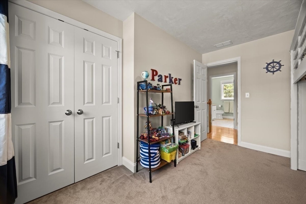 16 Summit Circle Wrentham, MA 02093 - Photo 28 of 42