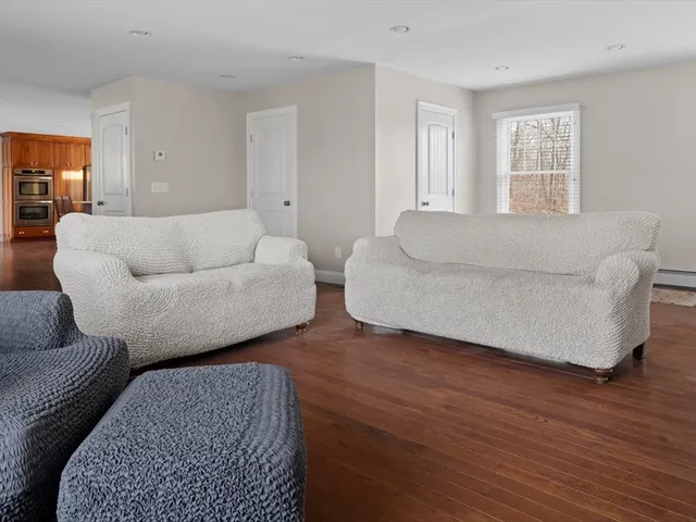 $939,900 | 5 Fletcher Drive, Westerly, RI 02891