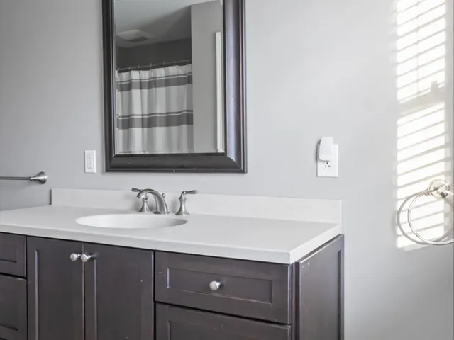 $939,900 | 5 Fletcher Drive, Westerly, RI 02891