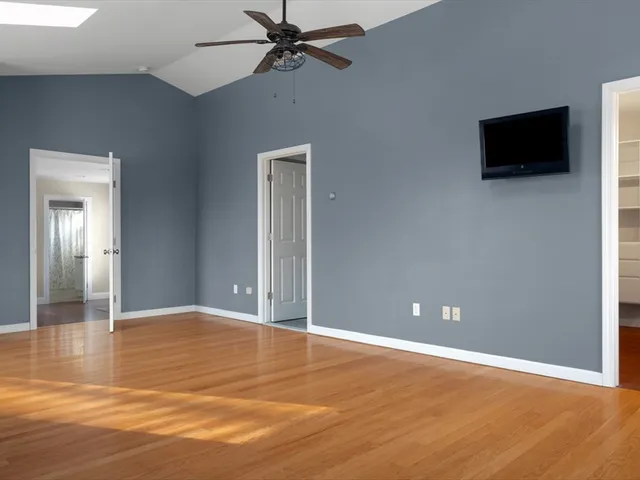 $939,900 | 5 Fletcher Drive, Westerly, RI 02891